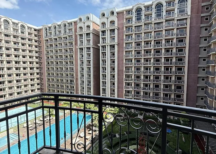 Cozy 2br Near Moa,ayala Malls,parqal *